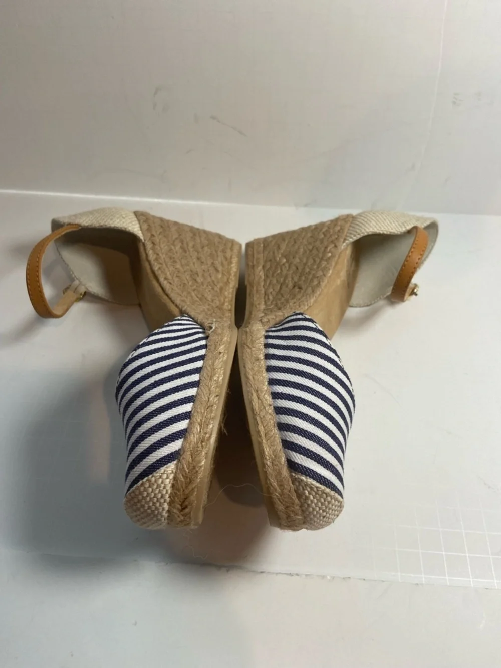 White Mountain~Navy/White Striped Cotton Canvas~Espadrille~Wedge~Sandal~Size 8.5